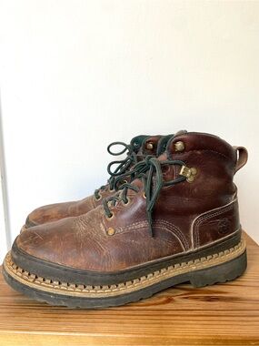 GEORGIA GIANT BROWN LEATHER WORK BOOTS Men’s size 10 Wide outdoor construction